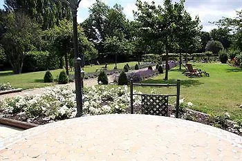 Hostellerie De La Hauquerie-Chevotel 3* Quetteville