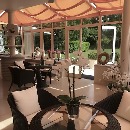 Hotel Hostellerie De La Hauquerie-Chevotel Quetteville