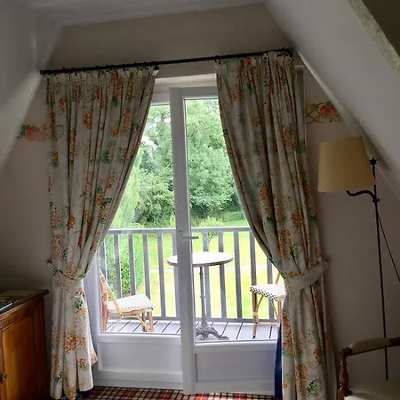Hostellerie De La Hauquerie-Chevotel 3* Quetteville