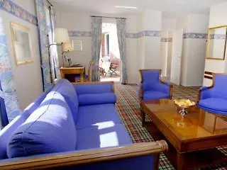 Hostellerie De La Hauquerie-Chevotel Quetteville