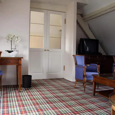 Hostellerie De La Hauquerie-Chevotel