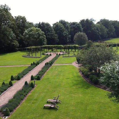 Hostellerie De La Hauquerie-Chevotel 3*